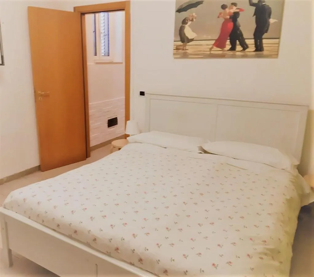 Residenza Fulco Bari 0*,  Italy